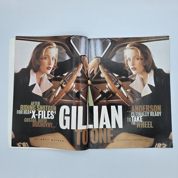 Vintage 1996 Entertainment Weekly Magazine Gillian Anderson X-Files Issue - Picture 4 of 6